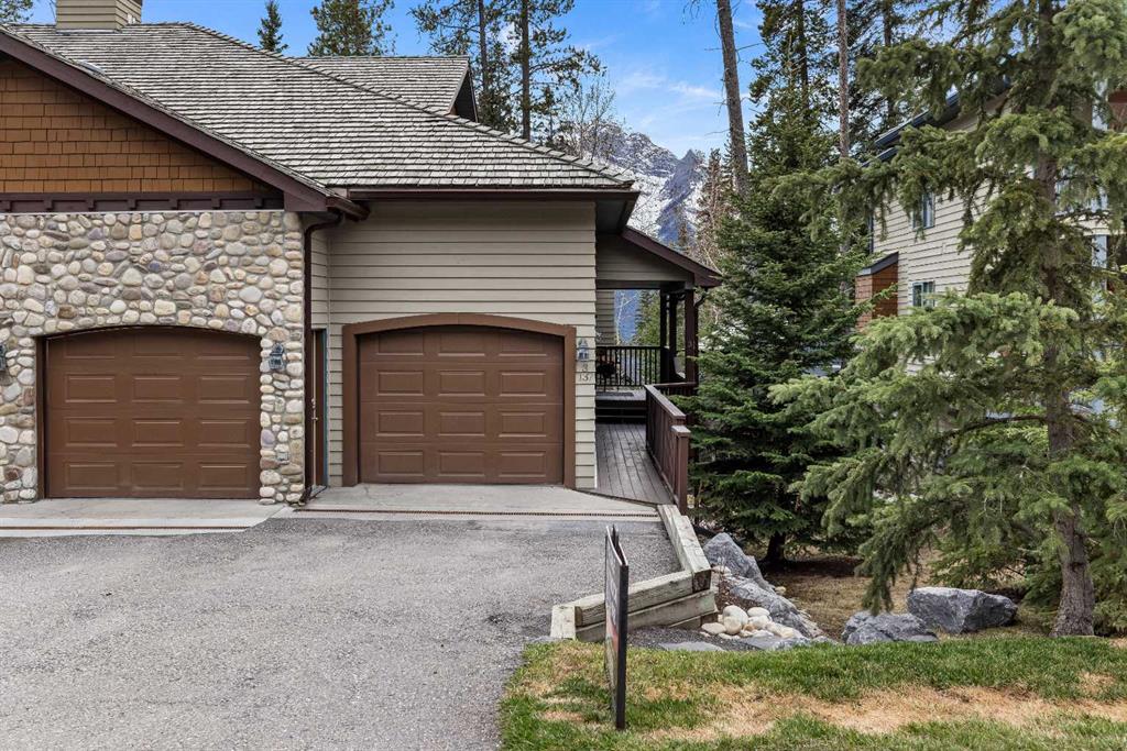 #3 137 Stone Creek Road, Canmore, Alberta, T1W 3A6
