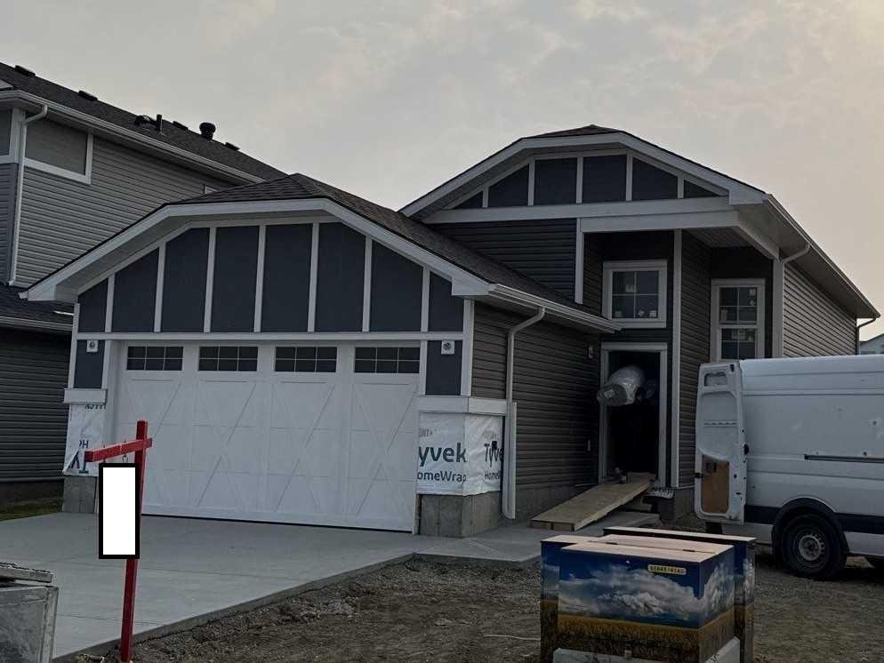 176 Lakewood Circle, Strathmore, Alberta, T1P2J4