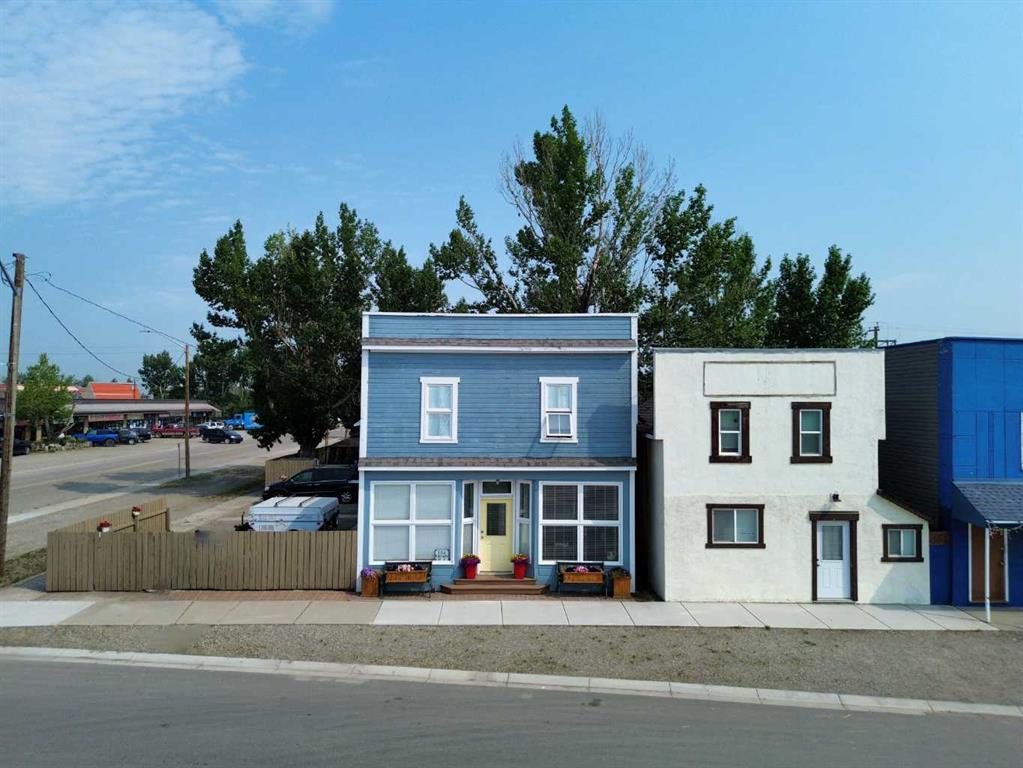 102 Railway Avenue E, Carseland, Alberta, T0J0M0