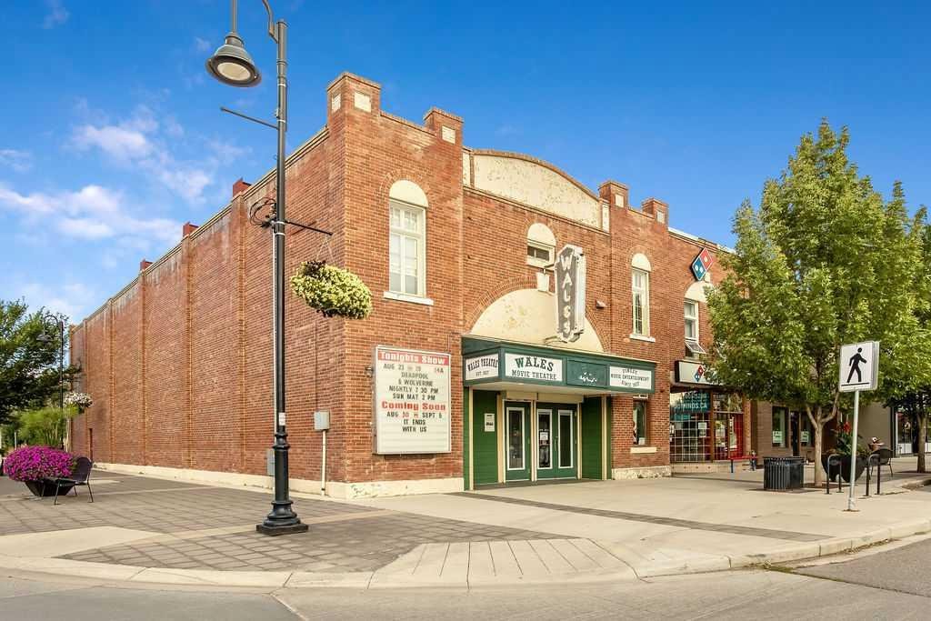 421 1ST Street SW, High River, Alberta, T1V 1M6