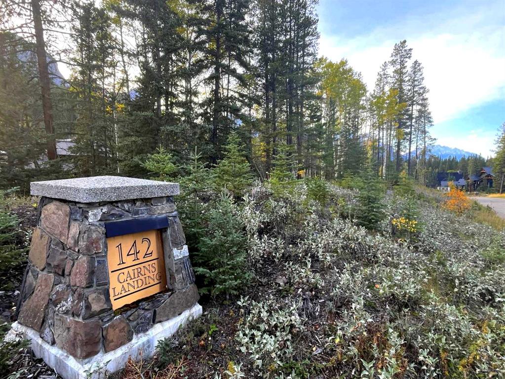 142 Cairns Landing, Canmore, Alberta, T1W 3J9