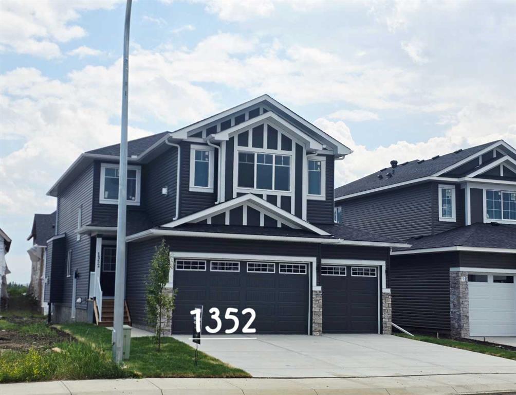 1352 Scarlett Ranch Boulevard, Carstairs, Alberta, T0M 0N0