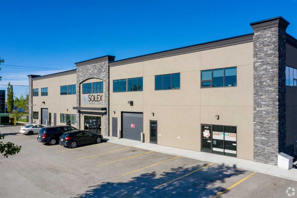#210A 4720 106 Avenue SE, Calgary, Alberta, T2Z 0G4