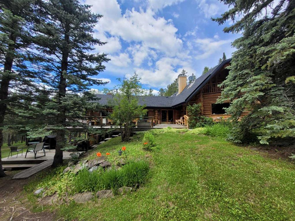64 Breezewood Bay, Bragg Creek, Alberta, T0L 0K0
