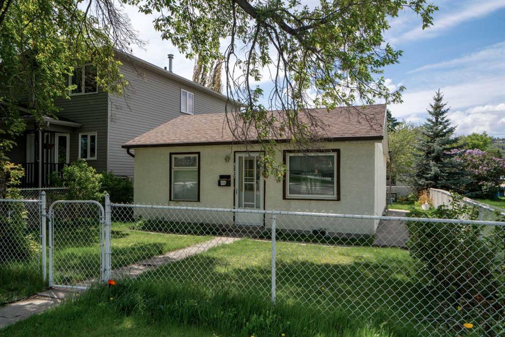 4327 20 Avenue NW, Calgary, Alberta, T3B 0T4