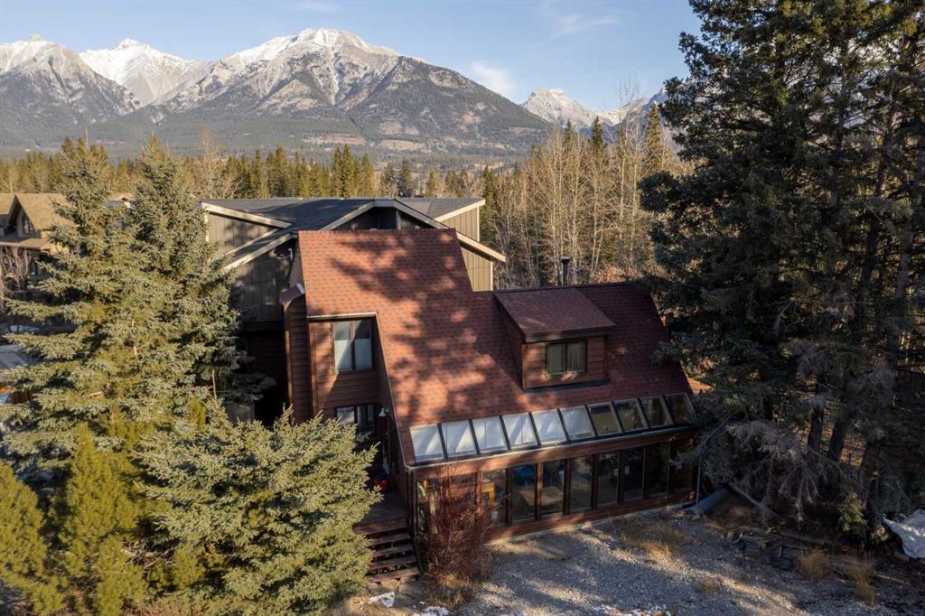 101 Rundle Drive, Canmore, Alberta, T1W 2L8