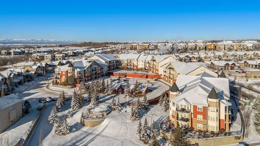 #202 26 Val Gardena View SW, Calgary, Alberta, T3H 5Z5