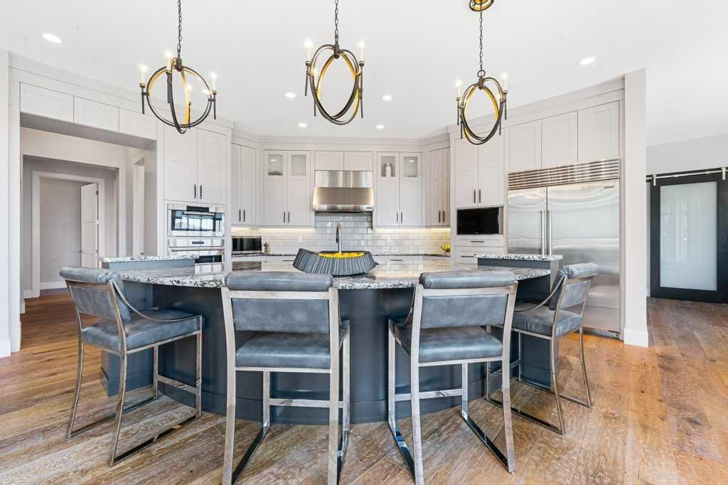 18 Whispering Springs Way, Heritage Pointe, Alberta, T1S 4K4