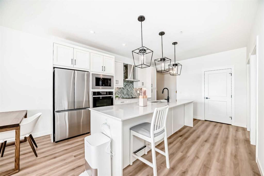 #2309 55 Lucas Way NW, Calgary, Alberta, T3P 2C7