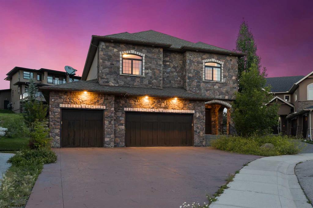 24 Fortress Court SW, Calgary, Alberta, T3H 0T8