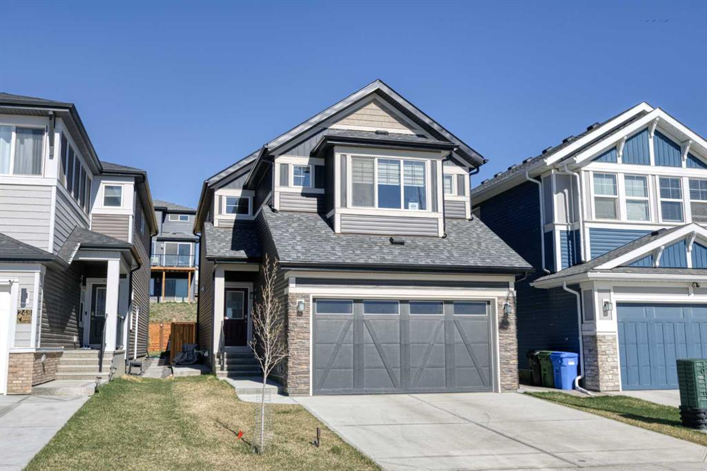 244 Lucas Way NW, Calgary, Alberta, T3P 1M4