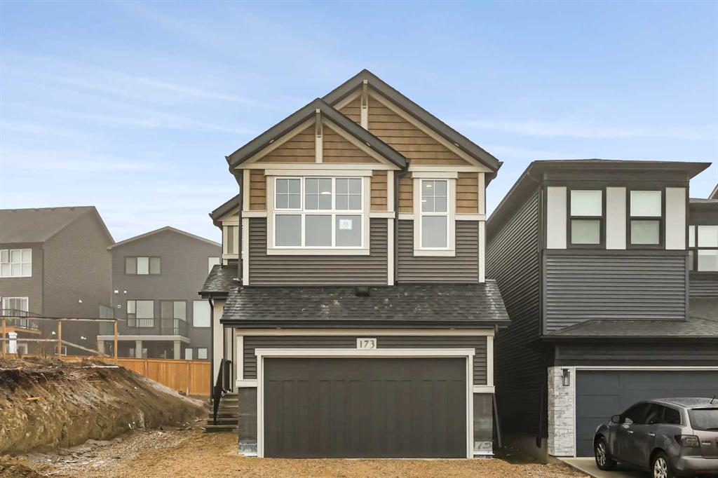 173 Edith Place NW, Calgary, Alberta, T3R 2E2