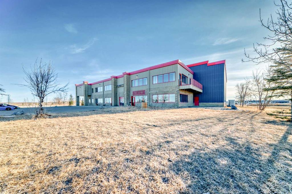 16 Commercial Drive, Rural Rocky View County, Alberta, T3Z 2A7