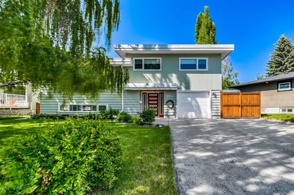 1324 87 Avenue SW, Calgary, Alberta, T2V 0W3