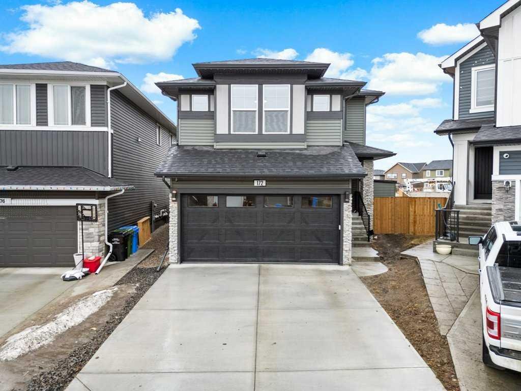 172 Ambleside Crescent NW, Calgary, Alberta, T3P 1W3