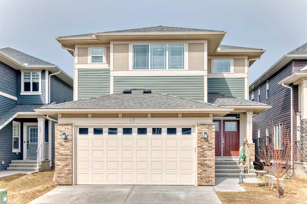 67 Saddlestone Heath NE, Calgary, Alberta, T3J 2B6