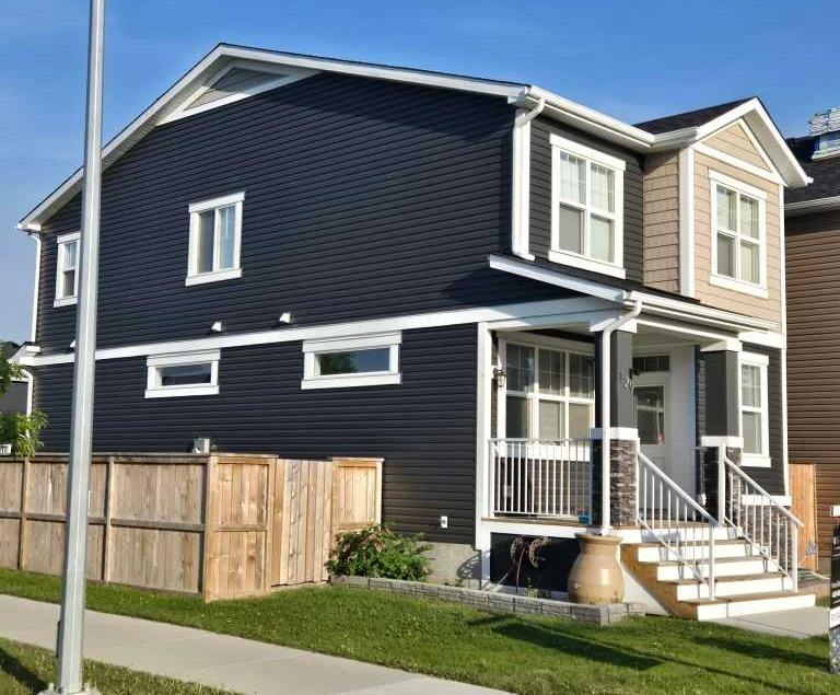 129 Red Embers Crescent NE, Calgary, Alberta, T3N 0R4