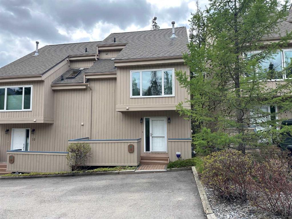 #11 1065 Evergreen Circle, Canmore, Alberta, T1W 2P8
