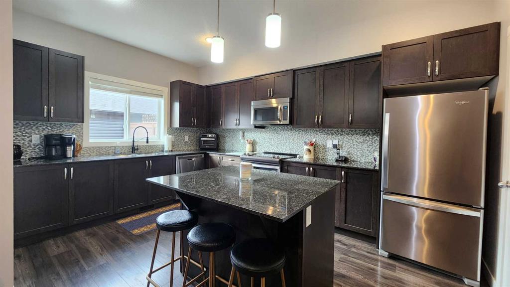 389 Midtown Gate SW, Airdrie, Alberta, T4B4C9