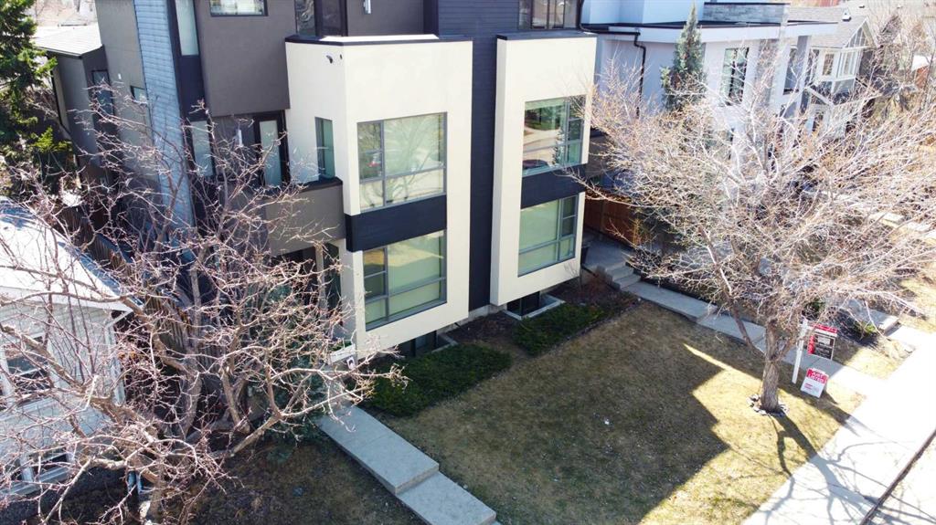 2307 3 Avenue NW, Calgary, Alberta, T2N 0K9