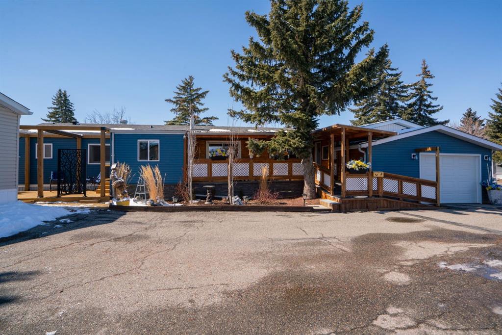 96 Burroughs Place NE, Calgary, Alberta, T1Y6K5