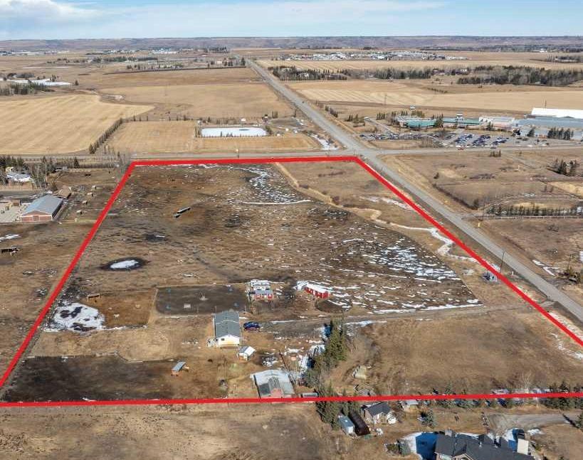 243201 Range Road 33, Rural Rocky View County, Alberta, T3Z 2E6