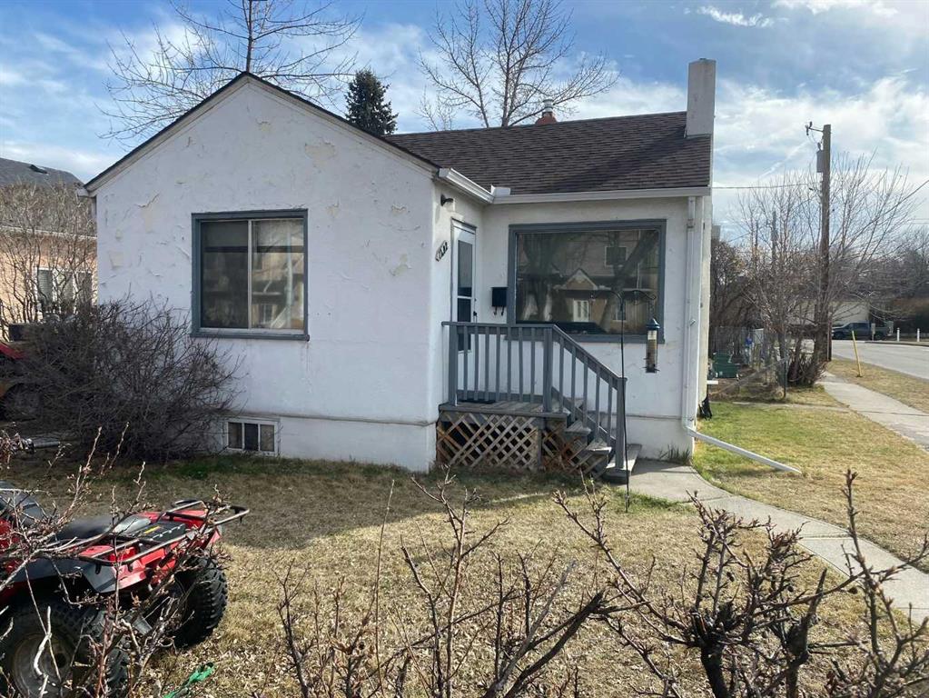 1402 Centre A Street NE, Calgary, Alberta, T2E 2Z9
