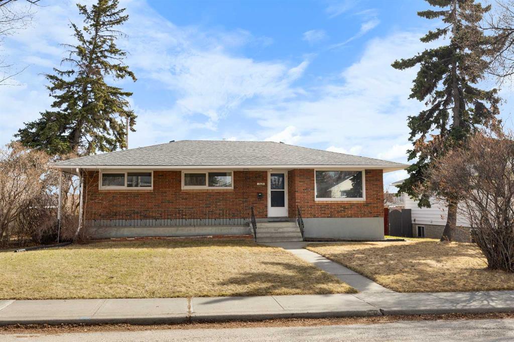 5620 Buckthorn Road NW, Calgary, Alberta, T2K 2Y5