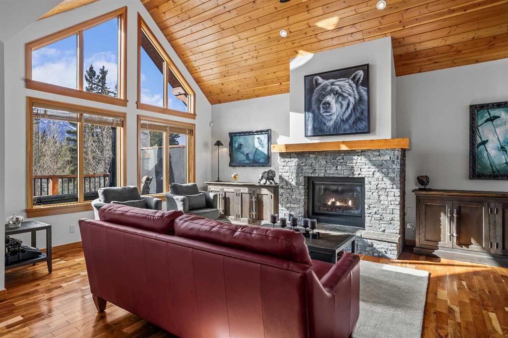 7 Creekside Mews, Canmore, Alberta, T1W2G2