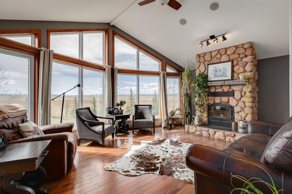610205 112 Street W, Rural Foothills County, Alberta, T0L 1H0