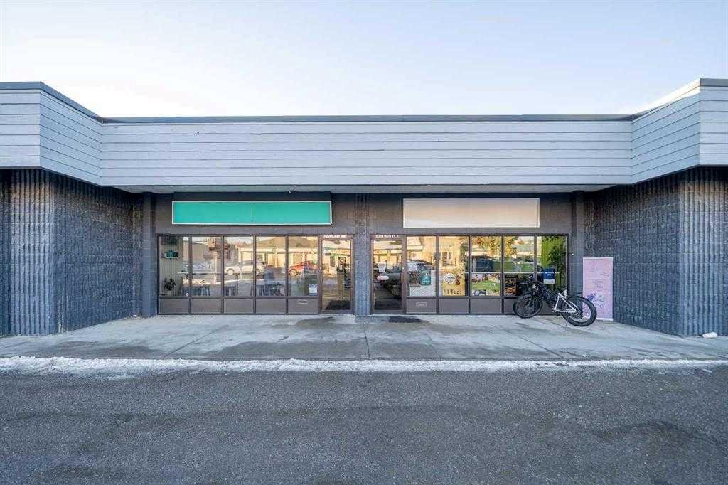 #2 213 Main Street N, Airdrie, Alberta, T4B0R6