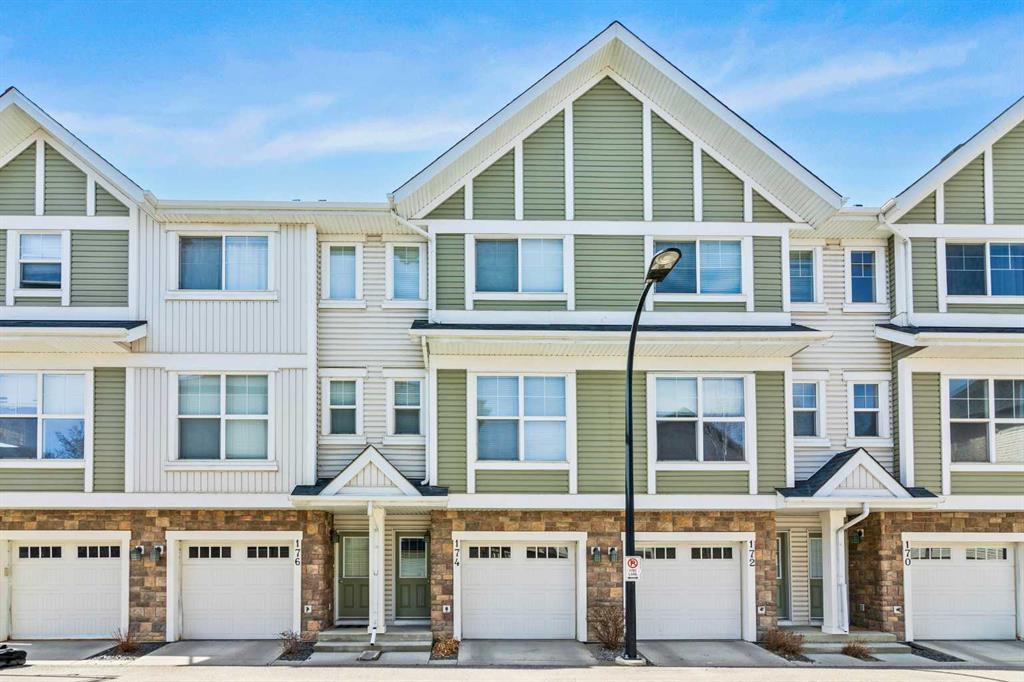 174 New Brighton Point SE, Calgary, Alberta, T2Z 1B7