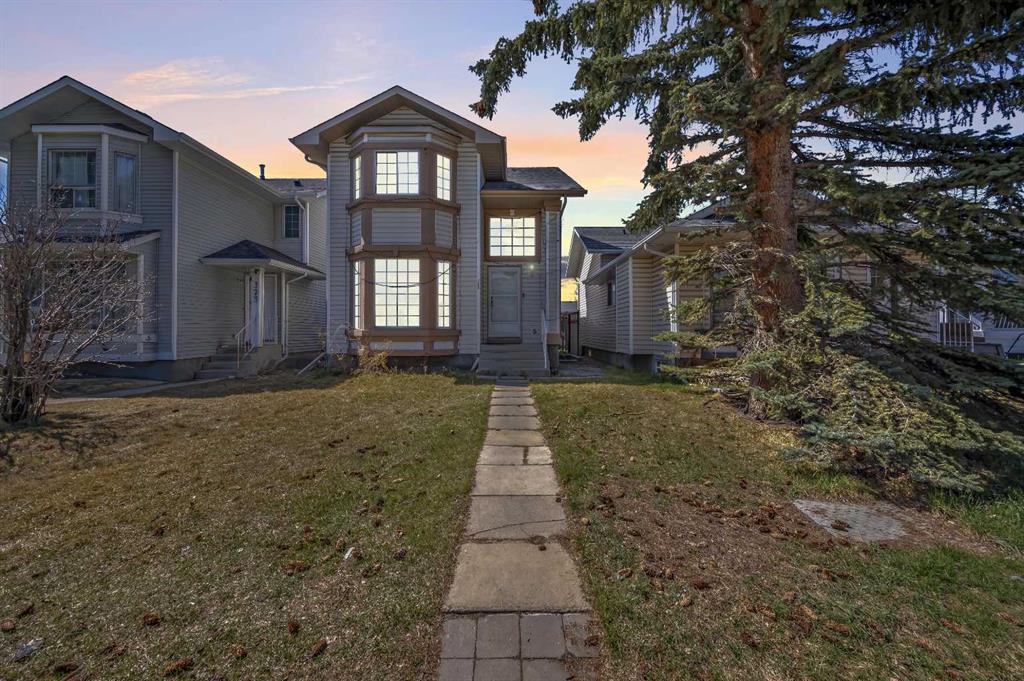 369 Martinwood Place NE, Calgary, Alberta, T3J3H7