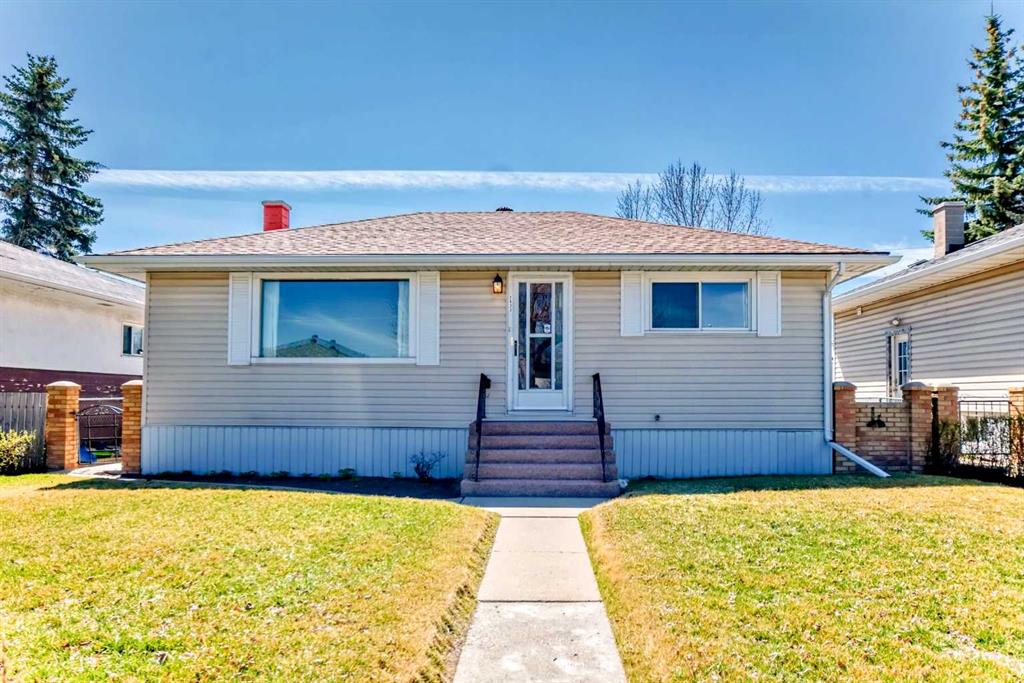 2433 25 Avenue NW, Calgary, Alberta, T2M 2C6