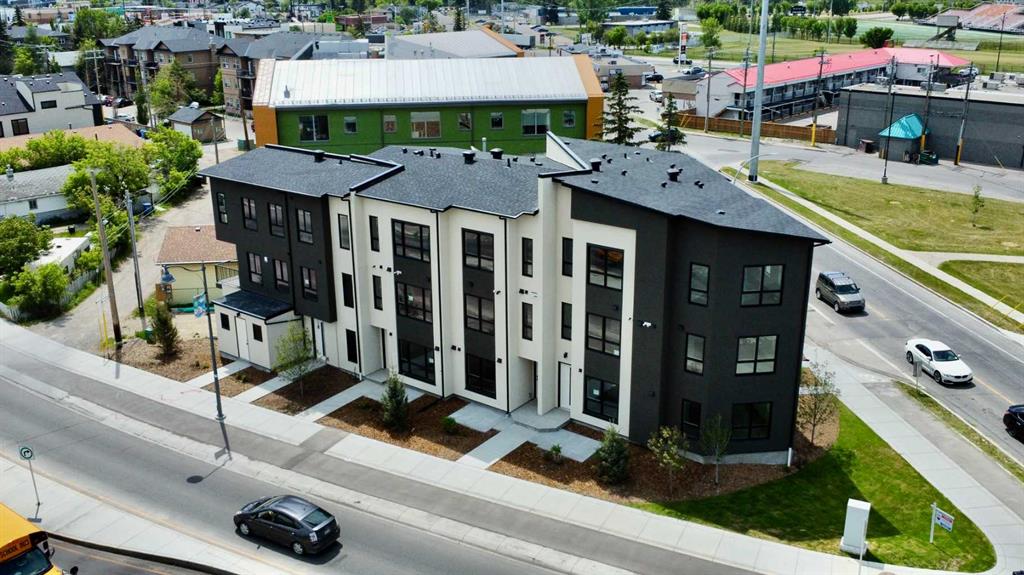 4907 Bowness Road NW, Calgary, Alberta, T3B 1H1