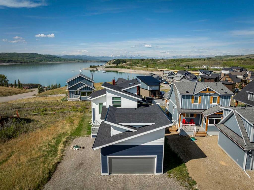 405 Cottageclub Cove, Rural Rocky View County, Alberta, T4C1B1