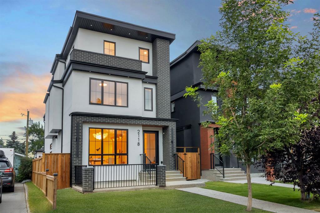 2118 Victoria Crescent NW, Calgary, Alberta, T2M 4E3