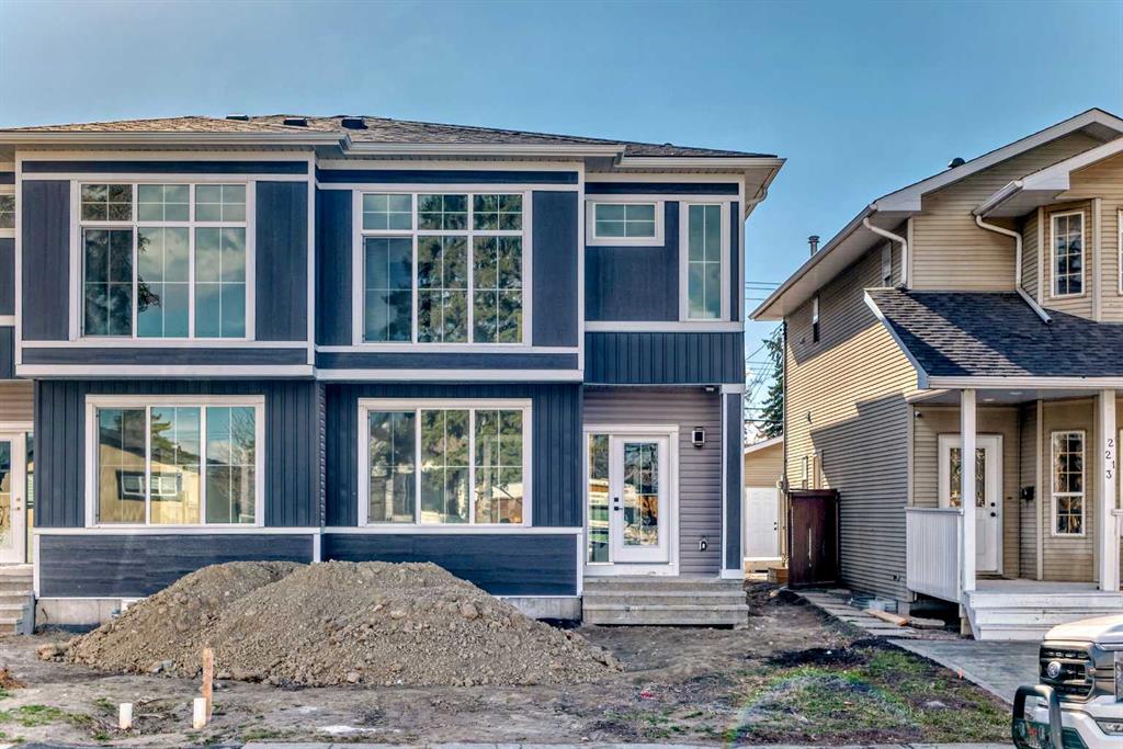 #2215 42 street SE, Calgary, Alberta, T2B1G4