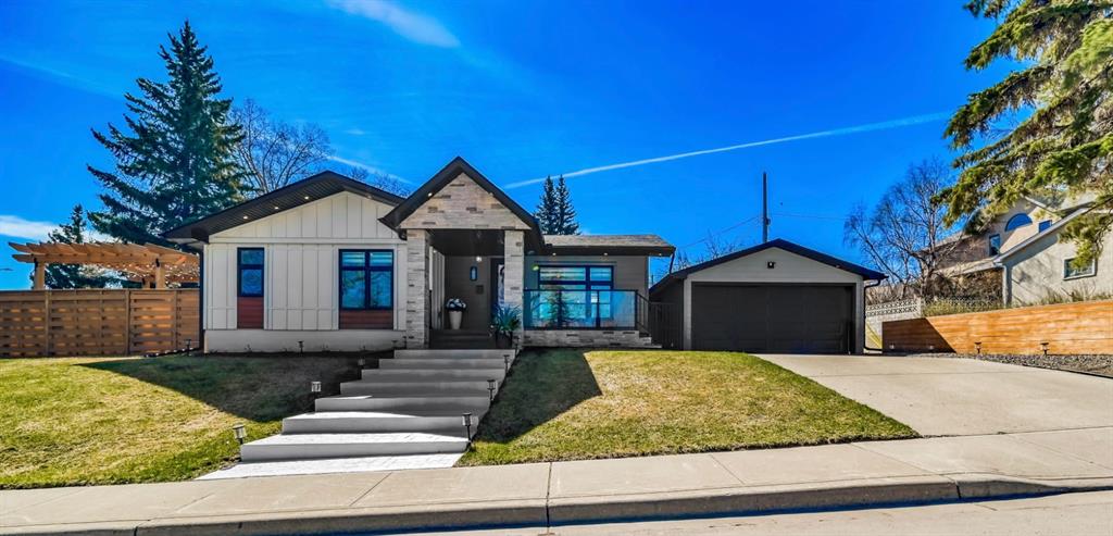2003 Christie Road NW, Calgary, Alberta, T2L 0V6