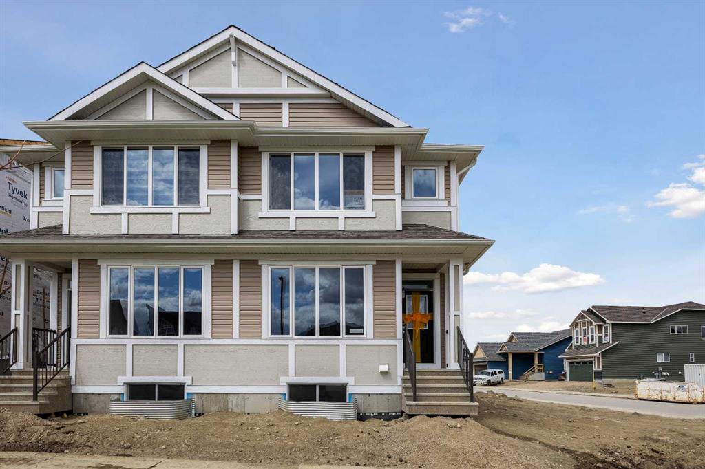 143 Herron Walk NE, Calgary, Alberta, T3P 2K8