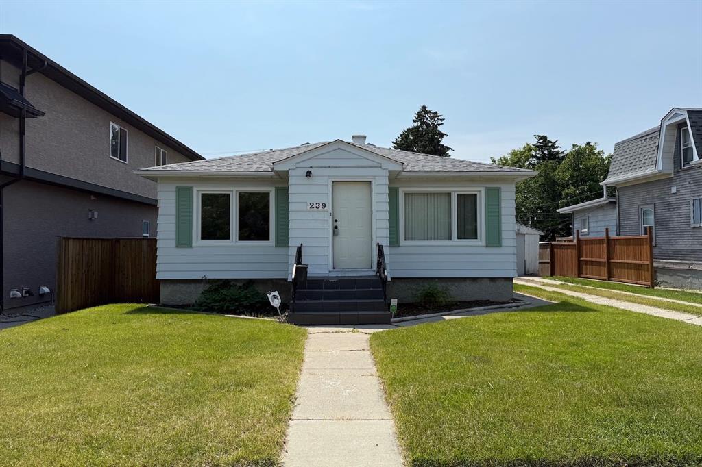 239 20 Avenue NE, Calgary, Alberta, T2E 1R1