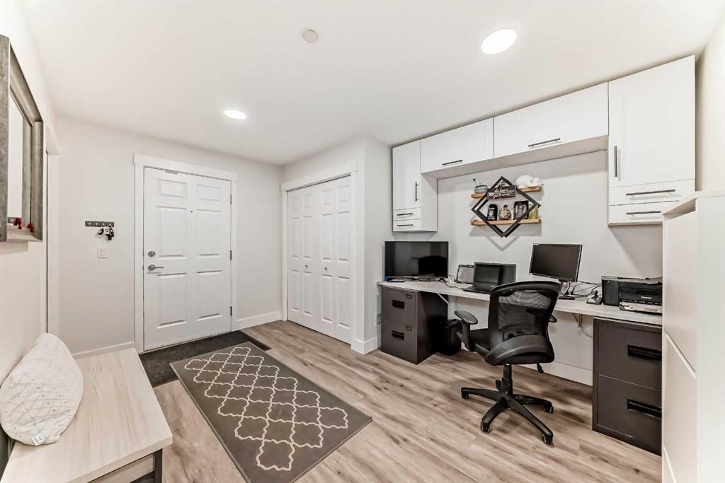 #1301 279 Copperpond Common SE, Calgary, Alberta, T2Z 1C6