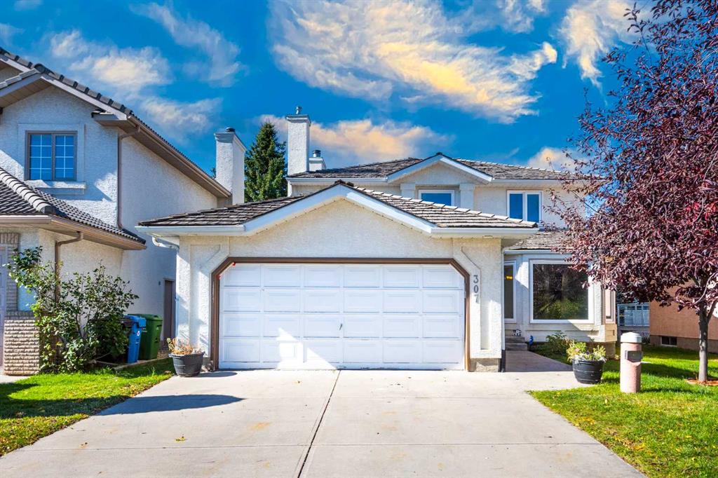 307 Hamptons Mews NW, Calgary, Alberta, T3A 5B2