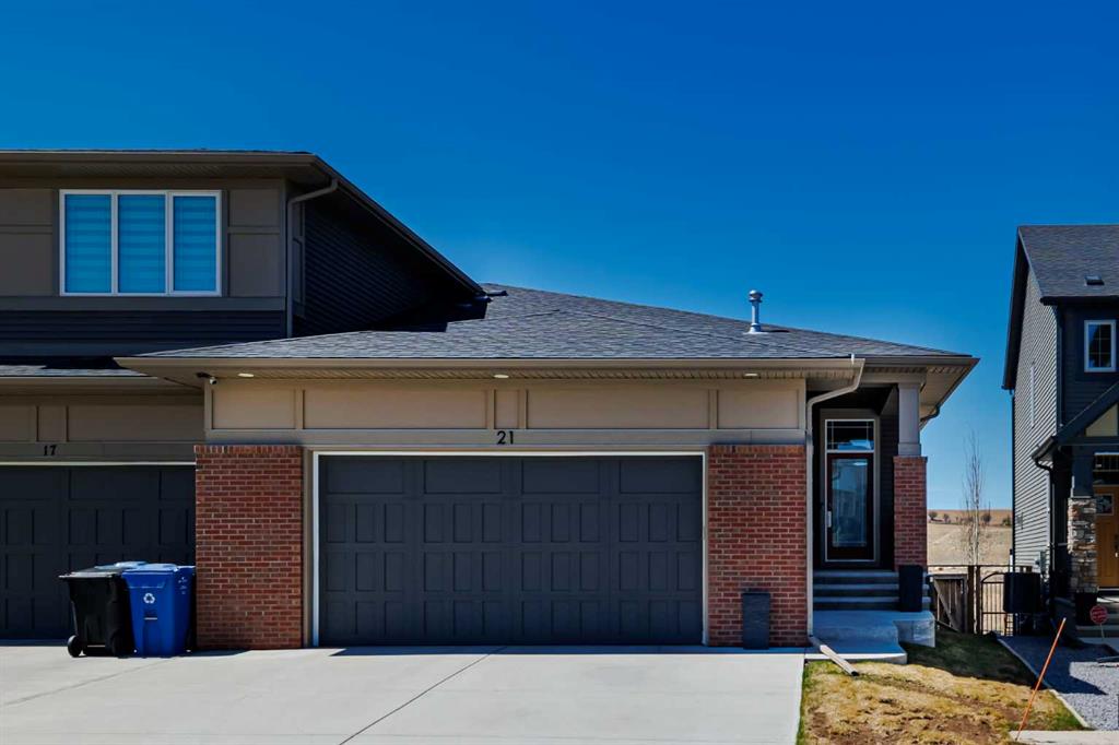21 Crestridge Bay SW, Calgary, Alberta, T3B 6H2