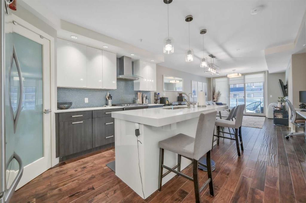 #202 1029 15 Avenue SW, Calgary, Alberta, T2R 0S5