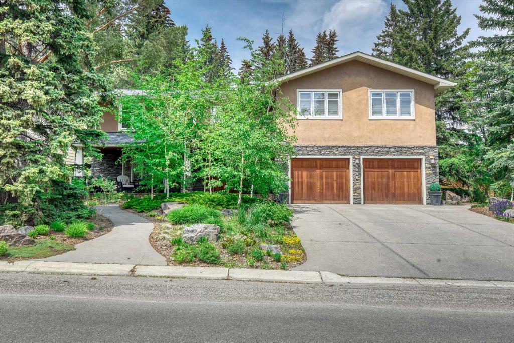 6948 Livingstone Drive SW, Calgary, Alberta, T3E 6J5