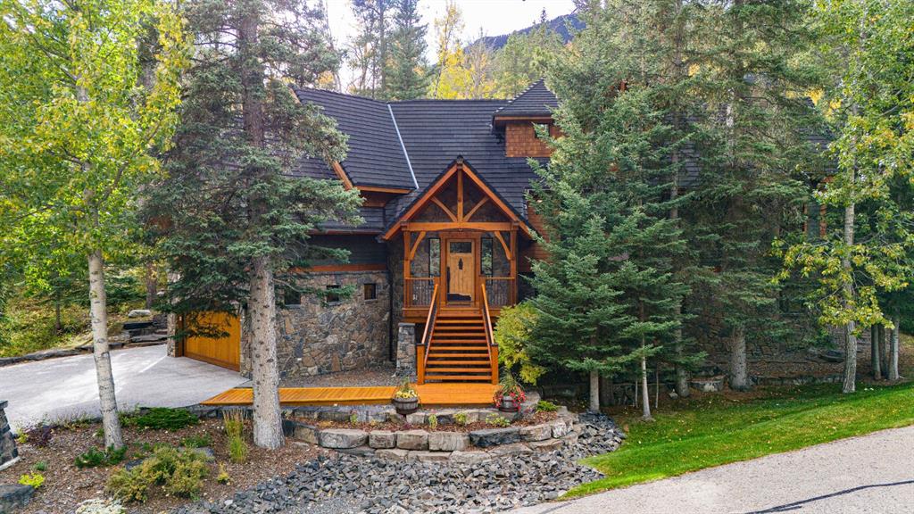 163 Cairns Landing, Canmore, Alberta, T1W 3J9