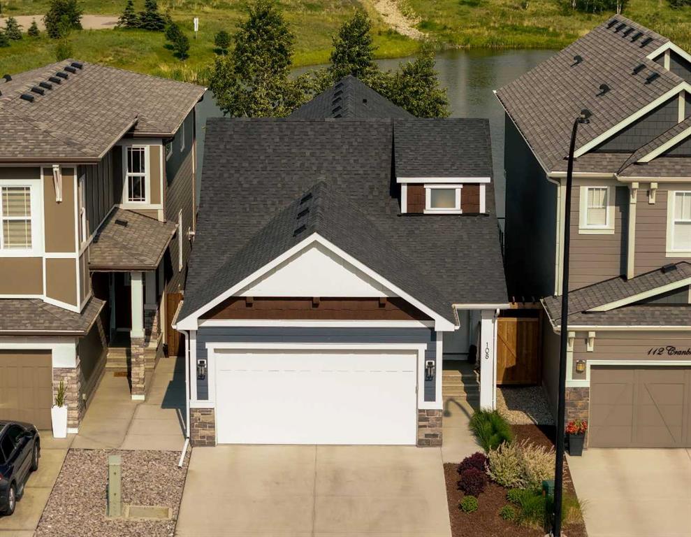 108 Cranbrook Gardens SE, Calgary, Alberta, T3M 3C3