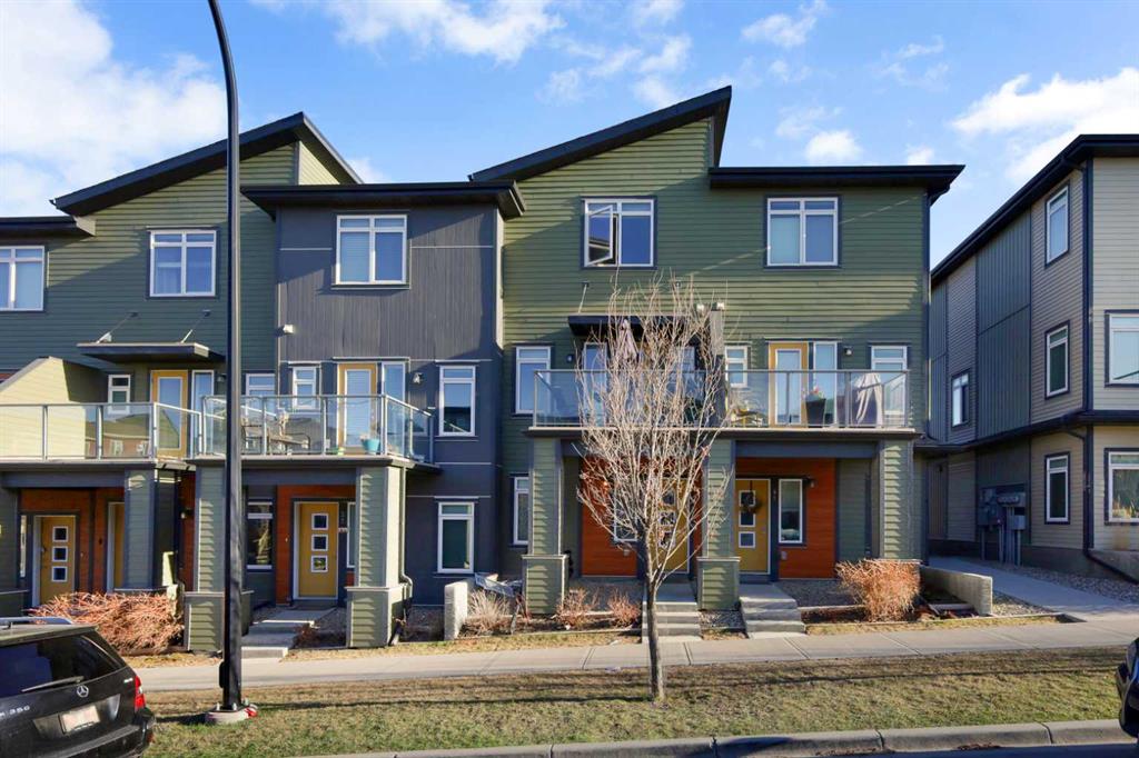 39 Sage Bluff Gate, Calgary, Alberta, T3R 1T5