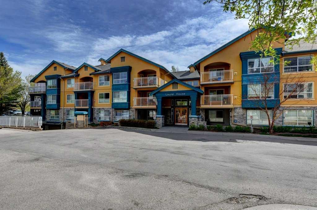 #233 30 Richard Court SW, Calgary, Alberta, T3E 7N2